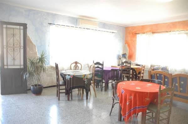 Hostal Paris Ciutadella Ситадела Екстериор снимка